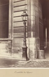 (Kandeláber a Louvre-ban)